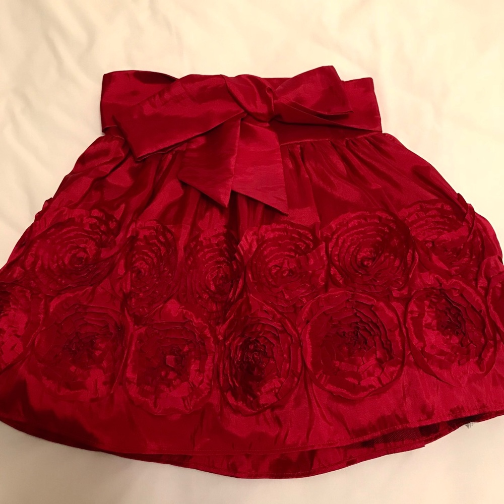 COPY - Red rose appliquéd short skirt with tulle size S